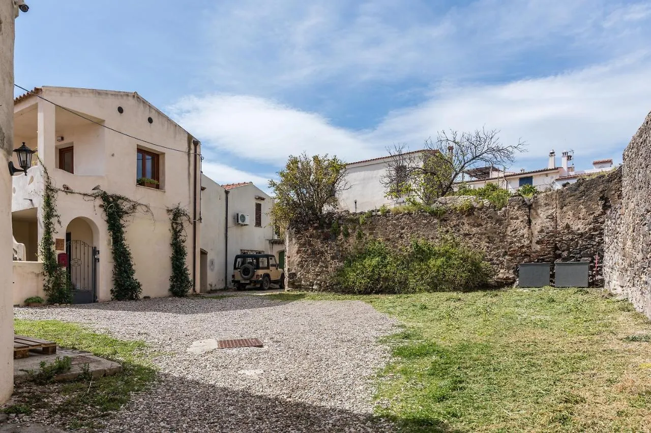 Domo Mea Terra E Domo Mea Chelu - Comfort Nel Centro Storico Di Orosei Italy